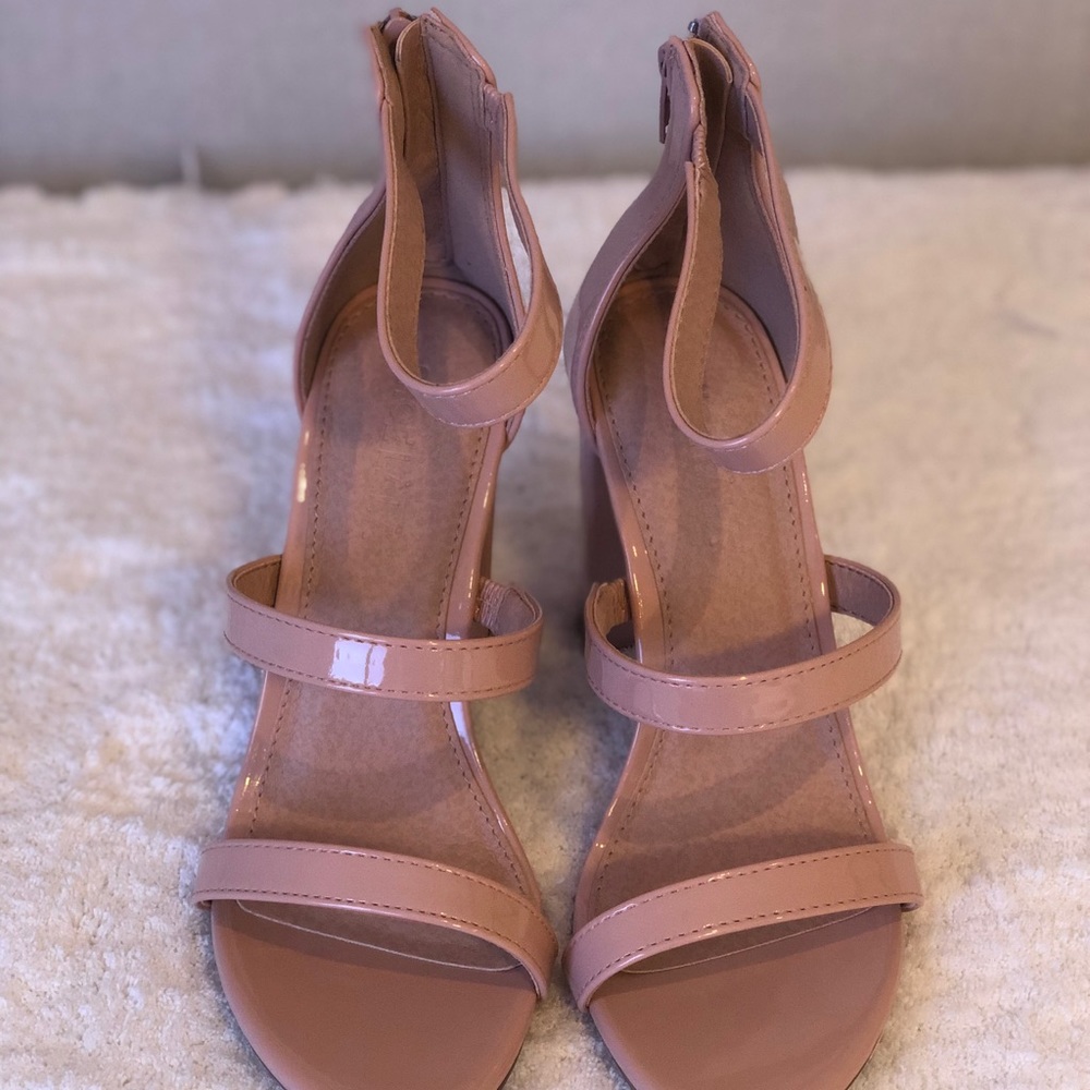 Shoe LaLa Nude Open Toed Shoe with Tapered Heel - Picture 5 of 8